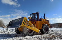 Колесный бульдозер ЧЕТРА ТК25